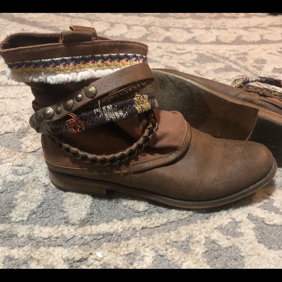 Brown boho booties - Picture 8 of 8